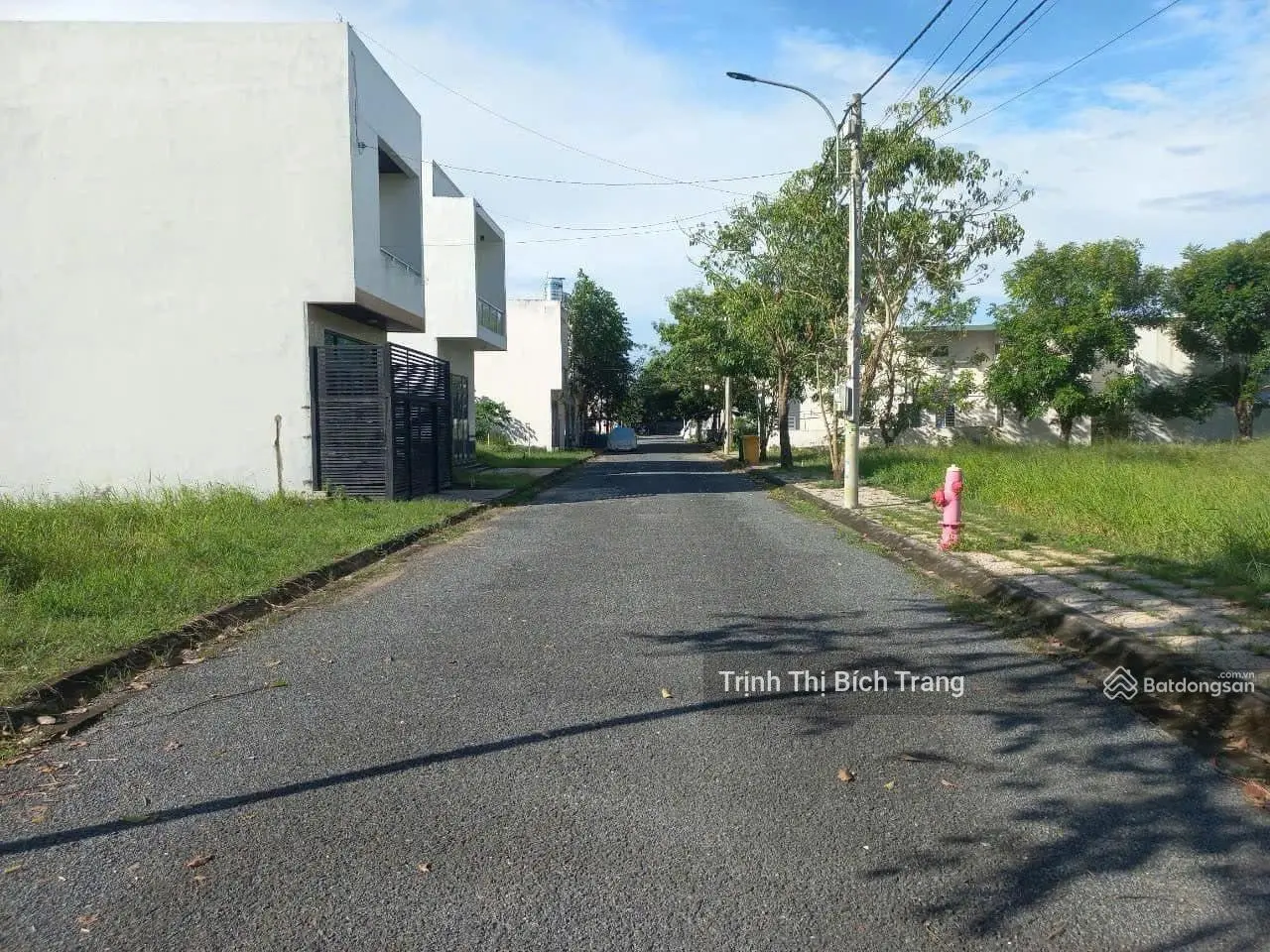 Khách cần tiền bán gấp lô đất ở tiểu học Mai Thị Non Giá chỉ 720tr/120m2 ngay đường Nguyễn Văn Tiếp