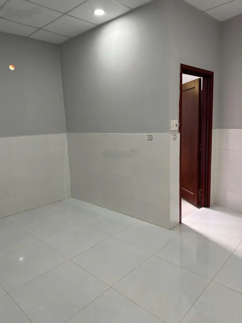 Bán nhà mới toanh, DT 53m2, sàn 79m Phường Long Thạnh Mỹ