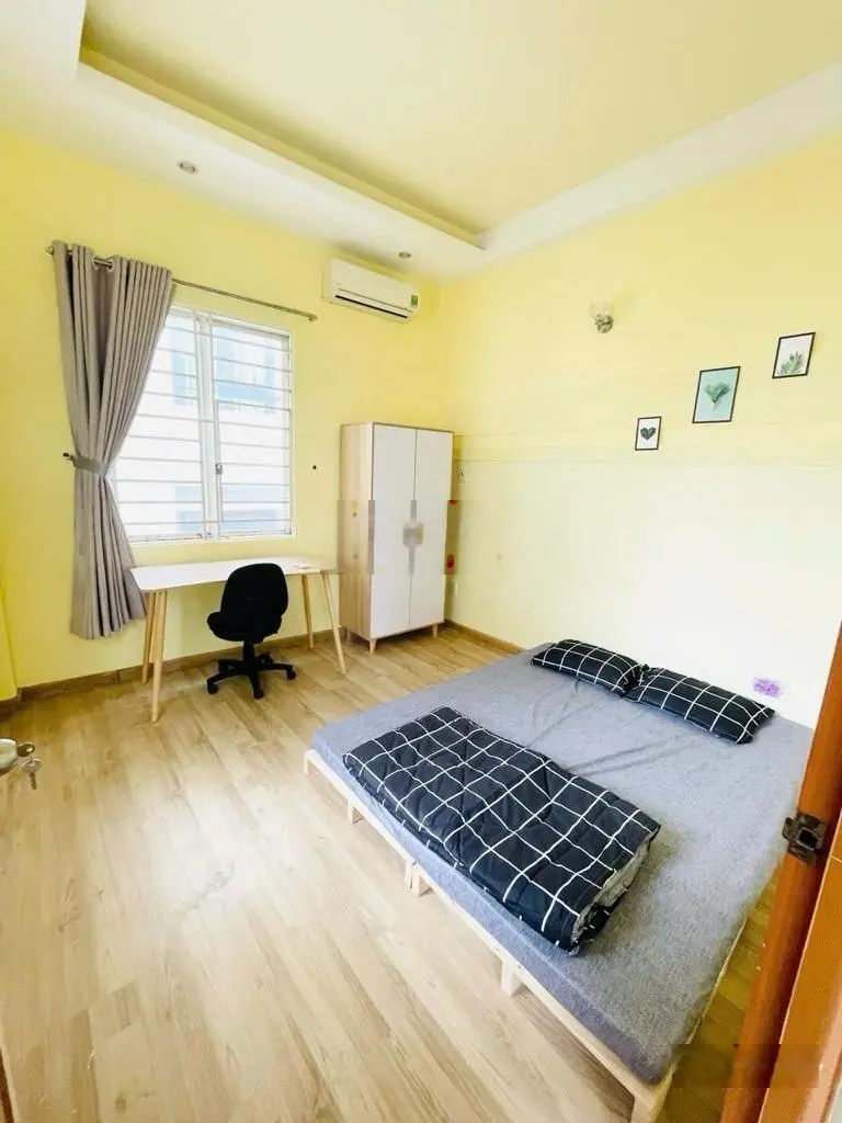 Nhà bán 4 tầng làm căn hộ DV Huỳnh Văn Bánh Lê Văn Sỹ Phú Nhuận - ngang 4m thuê 250tr/năm - 7. X tỷ