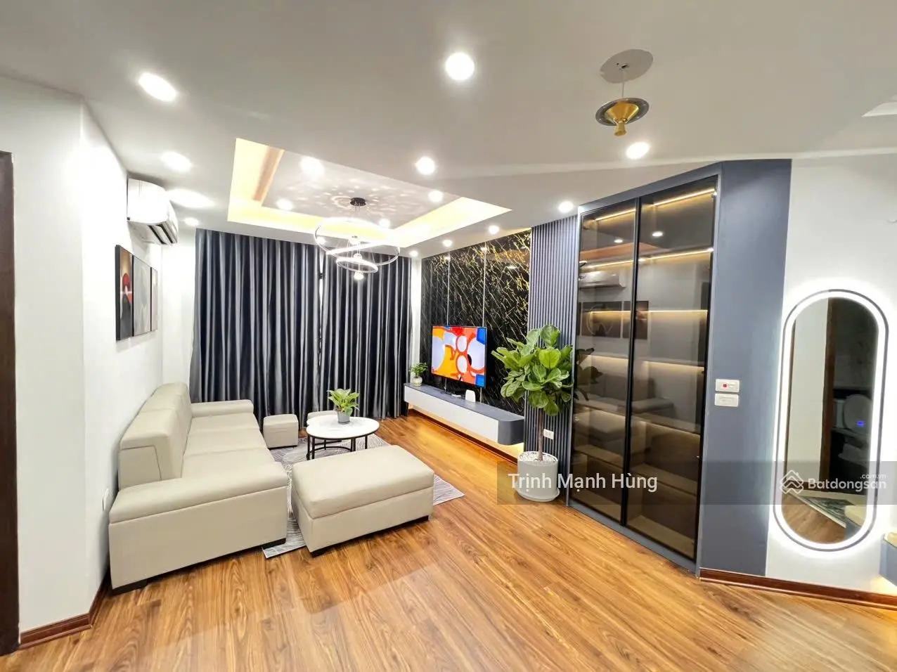 Bán nhanh, bán gấp, căn 3 ngủ 111m đầy đủ nội thất Hồ Gươm Plaza, tiện ích quá nhiều, view đẳng cấp