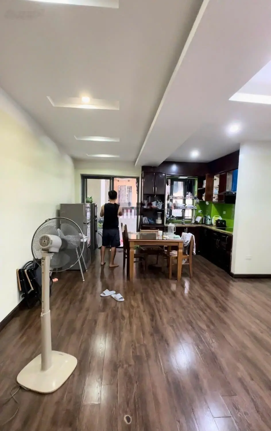 Chung cư A2 KĐT Đền Lừ, ngay mặt đường Tân Mai, 5p đi bộ ra hồ Đền Lừ. DT 71 m2. Full NT