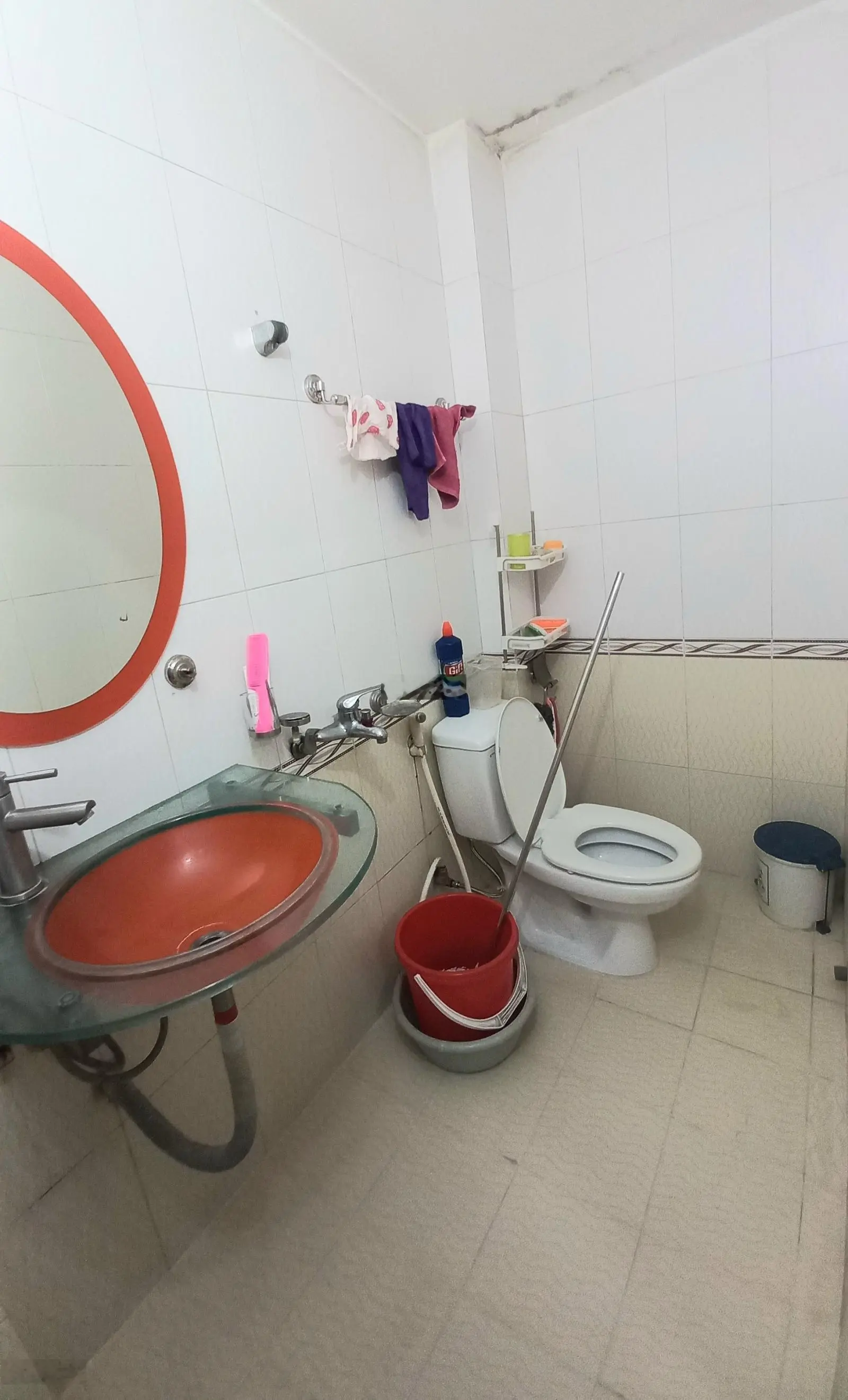 Bán nhà tại Phạm Văn Đồng, An Dũng, Dương Kinh. 101m, 3 tầng sân cổng, oto đỗ trong sân, chỉ 3,7 tỷ