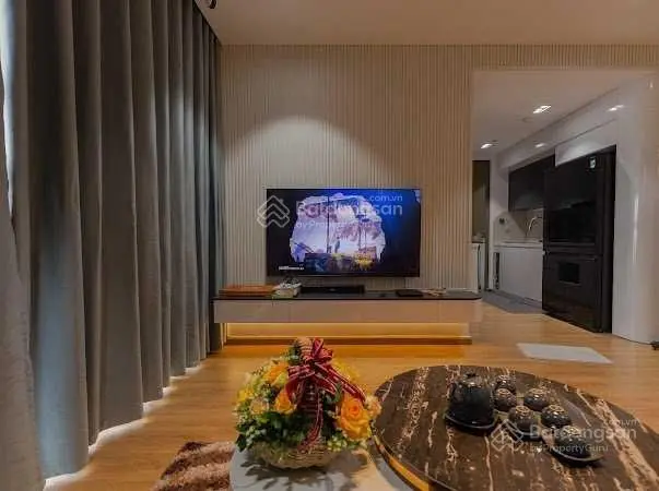 Chính chủ bán căn 2 ngủ cc Bea Sky Hoàng Mai,Diện tích 68m2, Giá 4,15 tỷ,Sẵn sổ Full nội thất mới