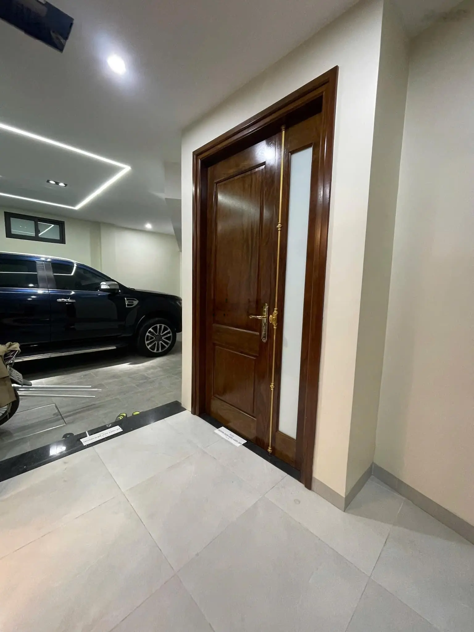 Nhà Giáp Ngoại Giao Đoàn, Xuân La 45m2, 6 Tầng Thang Máy, Lô Góc Ô Tô Tránh, Kinh Doanh. Nhỉnh 12Tỷ