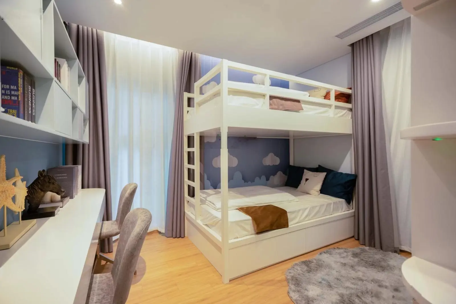 Sở hữu căn hộ DT 67m2, giá chỉ từ 1,2 tỷ, view hồ siêu đẹp, có nhà ở ngay