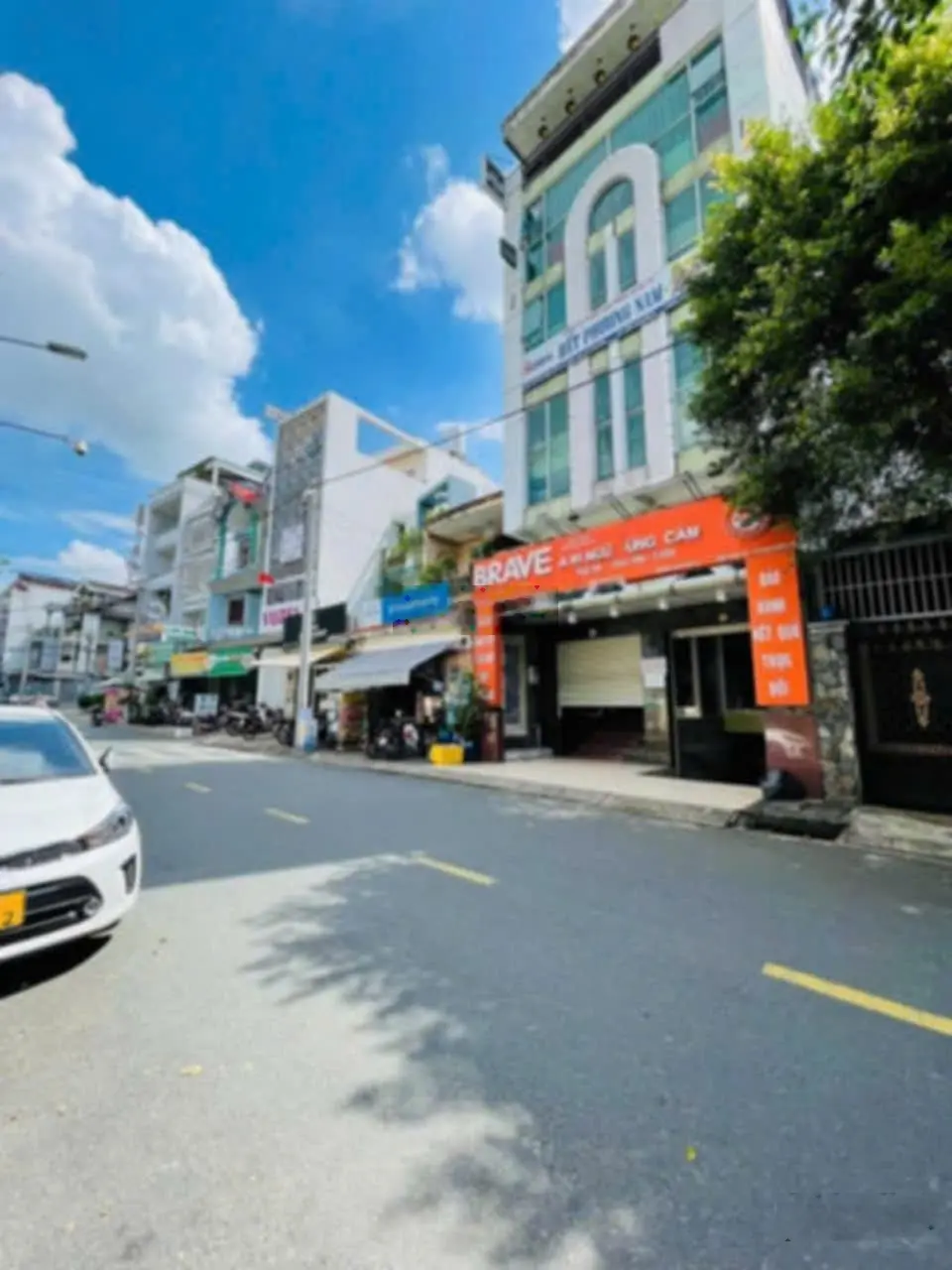 Bán nhà mặt phố tại Chu Mạnh Trinh, 150 triệu/m2, 145m2, uy tín, view đẹp, Thủ Đức, HCM