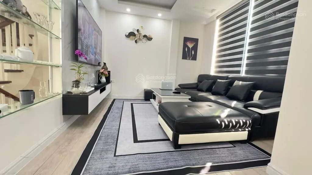Hàng hiếm tại Đường Phạm Văn Đồng, bán gấp nhà riêng 42m2 x 4 tầng. Giá 8,7 tỷ vnđ