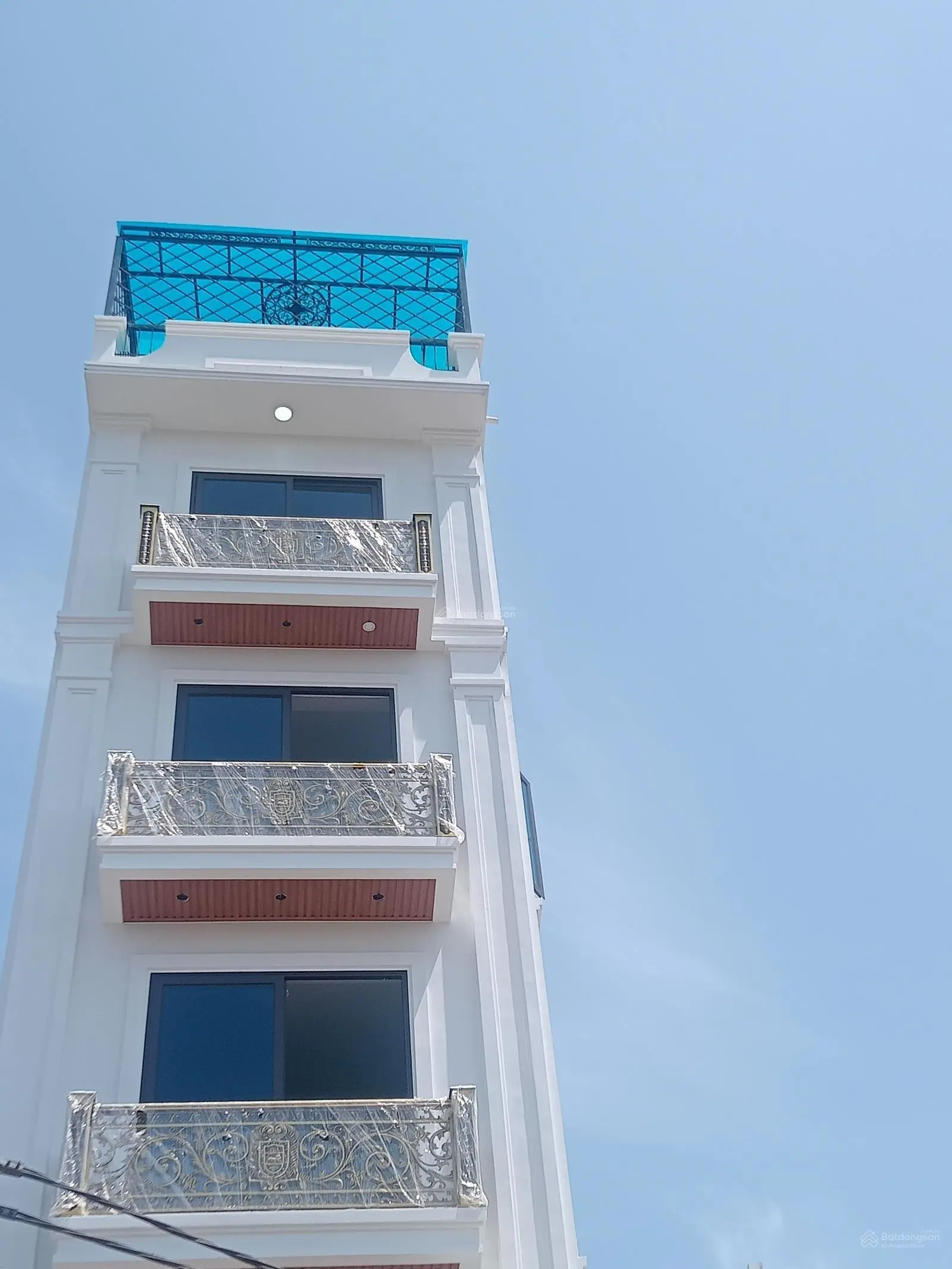 Bán nhà tiền yên Hoài Đức diện tích 42 met