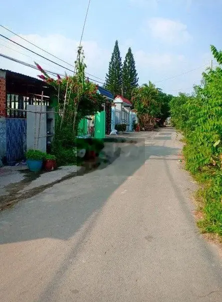 CẦN BÁN GẤP LÔ ĐẤT 465M2 ĐƯỜNG 675, PHƯỚC THẠNH, GIÁ CHỈ 890TR, SHR