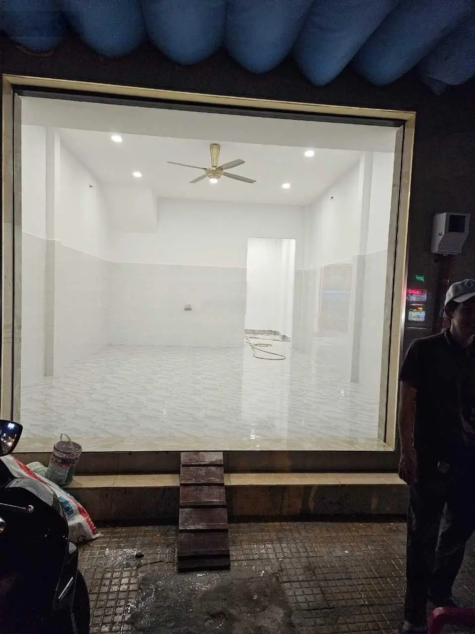 Bán nhà mặt tiền đường Lê Trọng Tấn, phường Tây Thạnh, Quận Tân Phú. 4,6m x 13,7m. Đúc 1 trệt 1 lầu