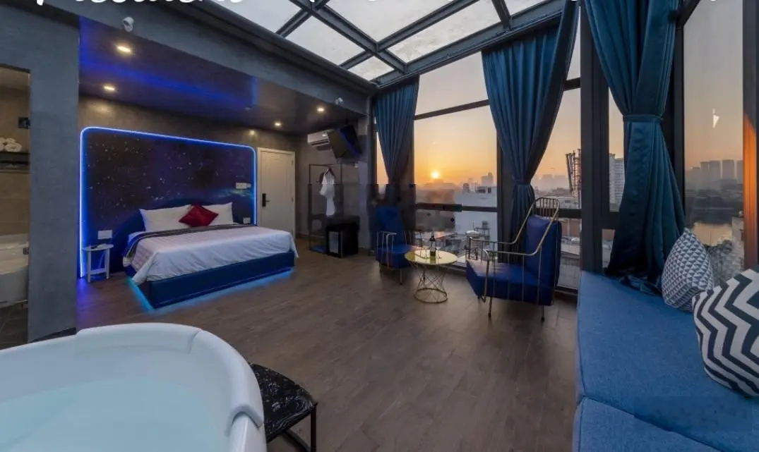 Bán nhà 5 tầng mặt tiền Hoa Lan Phú Nhuận chỉ 25 tỷ