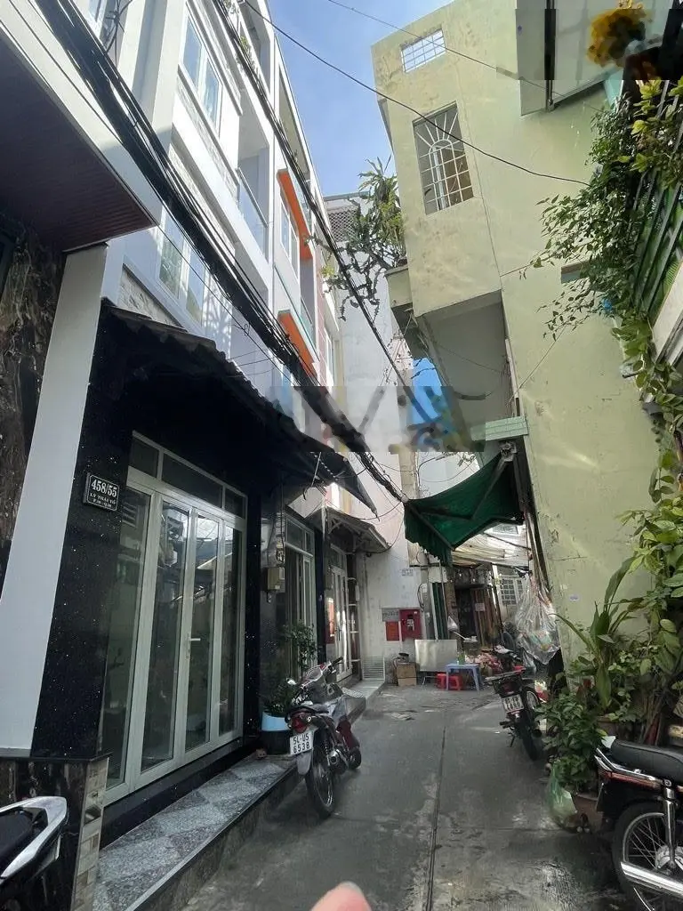 Bán nhà ngộp bank - siêu phẩm 5 tầng - 60m2 - HXH Lý Thái Tổ - vừa ở vừa kinh doanh