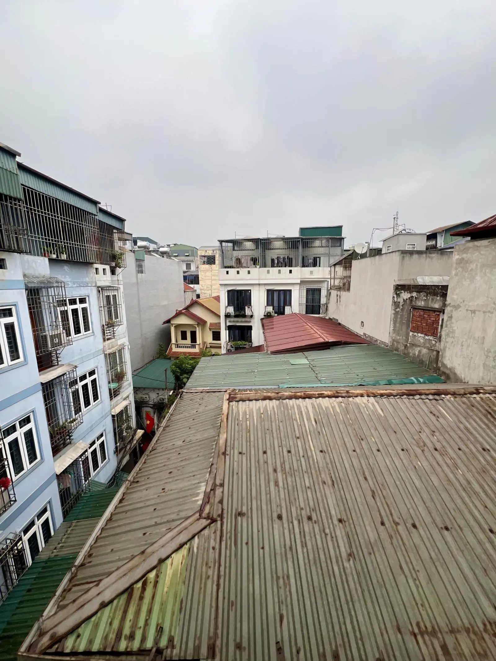 Chính chủ bán nhà Thanh Nhàn 25m2 5 tầng - ngõ thông, ở ngay, nhà dân xây hơn 2tỷ