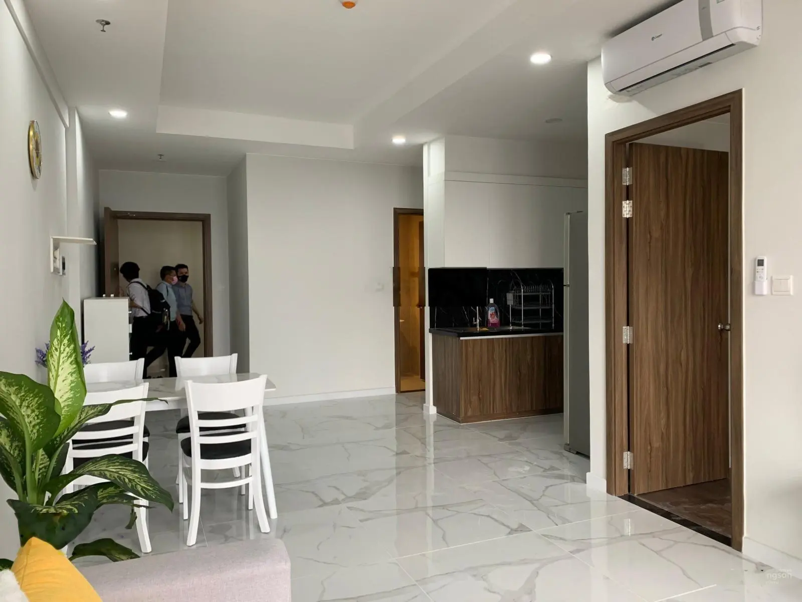Căn hộ Opal căn góc 3 phòng ngủ 109,3m2 lớn nhất dự án nằm trên trục Phạm Văn Đồng chỉ 3tỷ8 bao phí