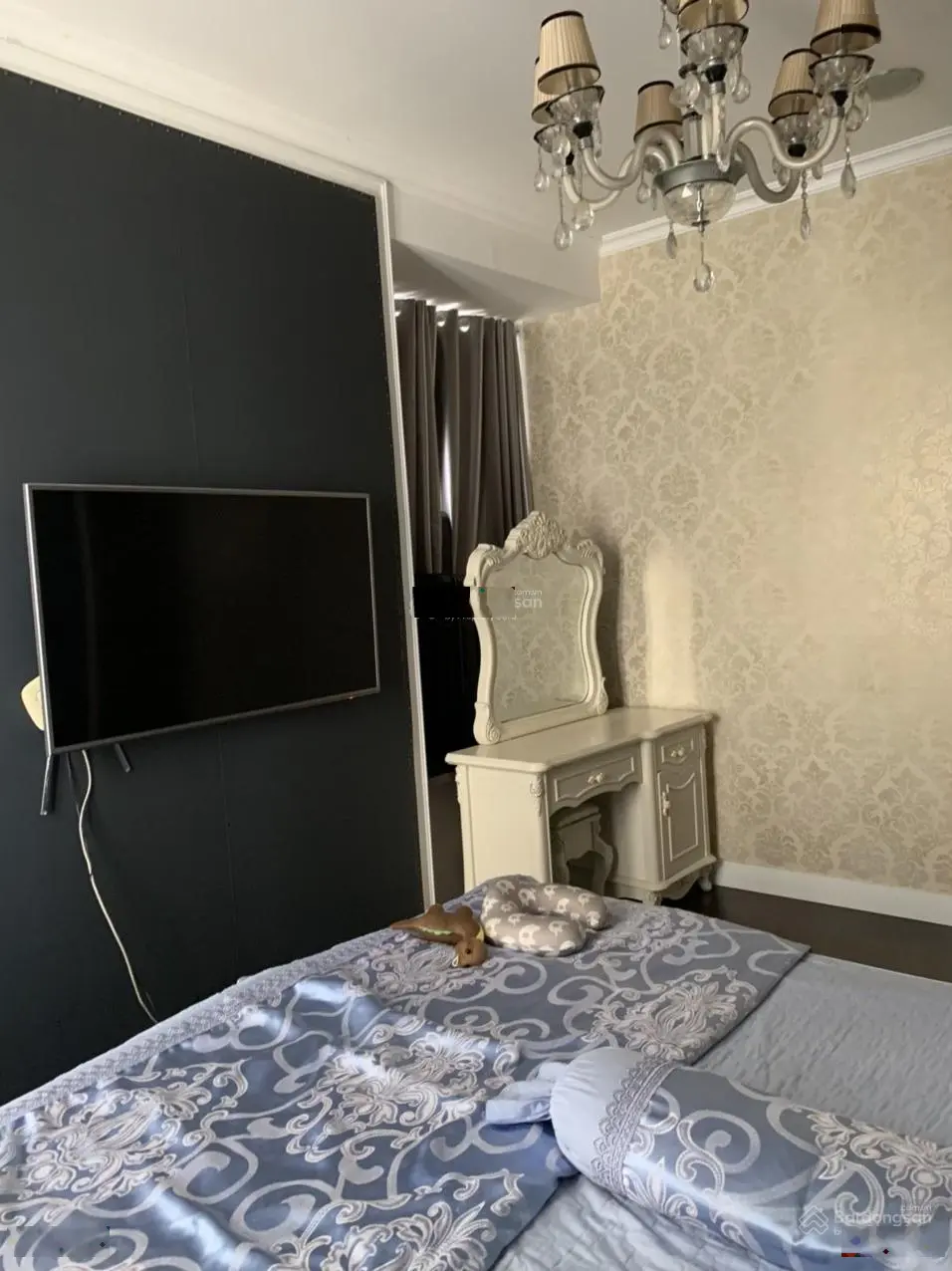Bán gấp căn hộ 106m2 Sunrise City South diện tích 106m2 2 phòng ngủ đầy đủ nội thất, giá 4,4 tỷ