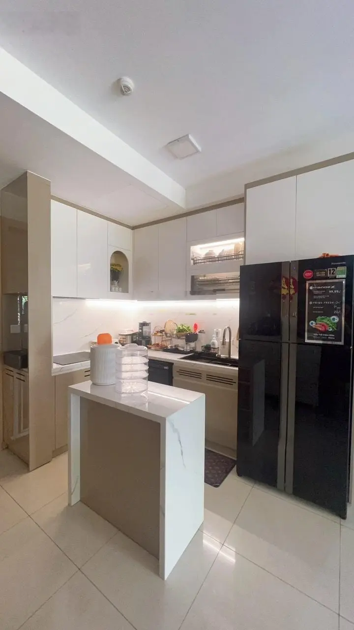 Chuyển nơi ở cần bán trệt Emerald 2PN - 2WC (68m2) view nội khu