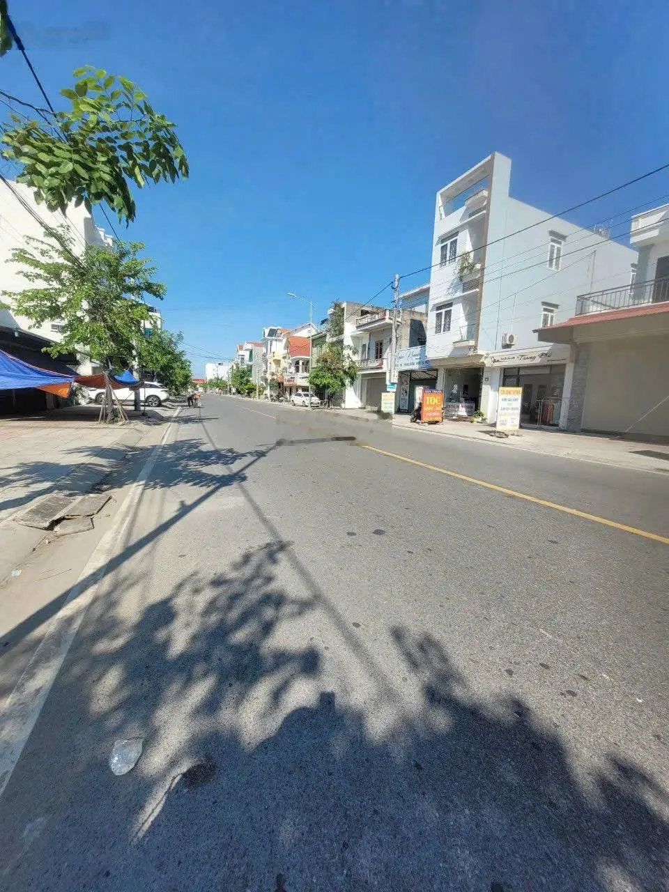 Lô góc mặt đường Máng Nước, tổ 5 thị trấn An Dương, đi bộ ra TT quận, kinh doanh buôn bán