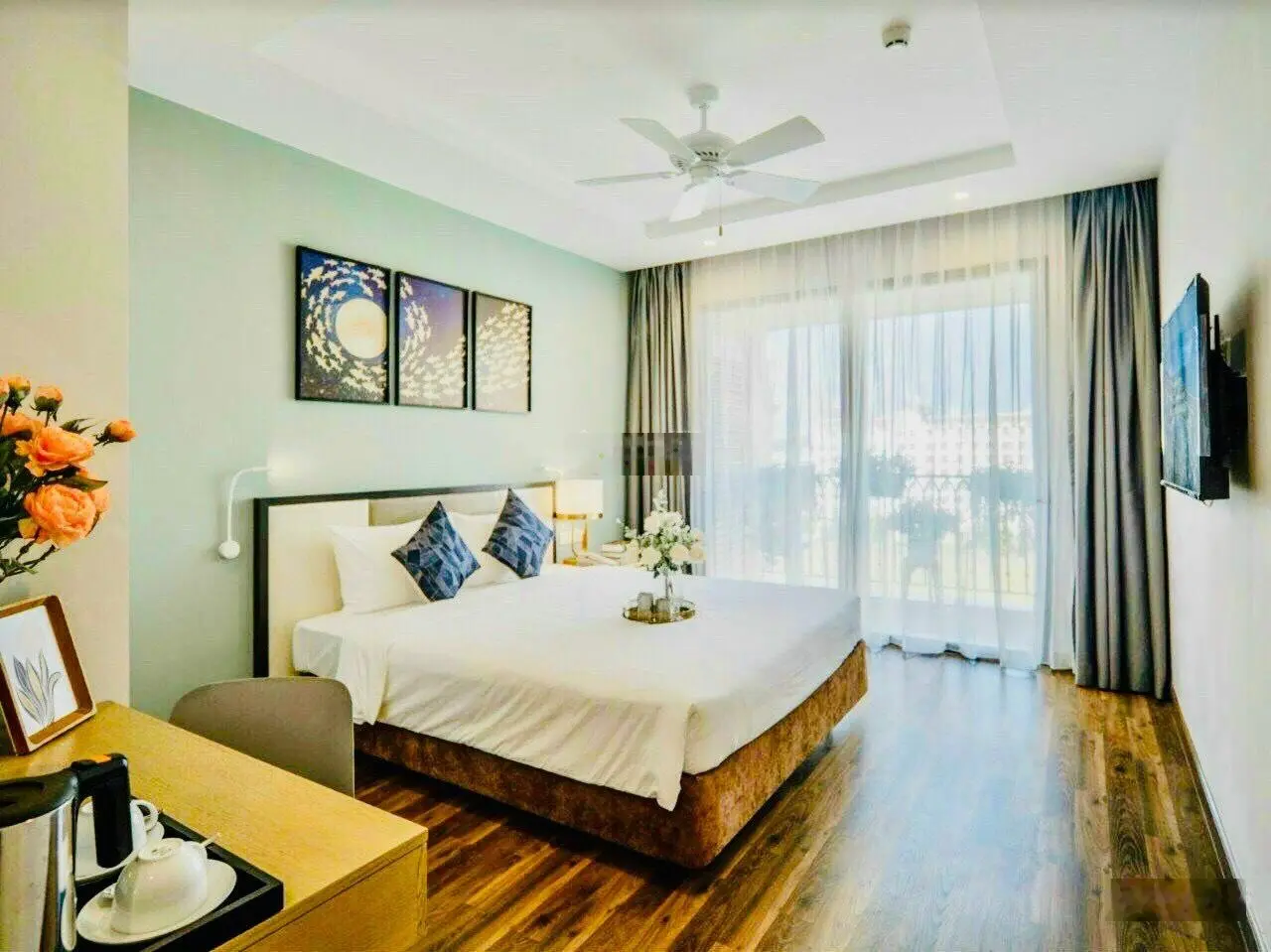 Bán nhà 2 mặt tiền hẻm xe hơi đường Phan Đăng Lưu, diện tích 96m2, giá bán 11,2 tỷ thương lượng