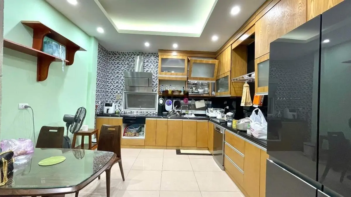 Bán gấp nhà siêu vip Phùng Chí Kiên 65m2 x 5 tầng mặt tiền 4m dân xây chắc chắn phân lô ô tô tránh