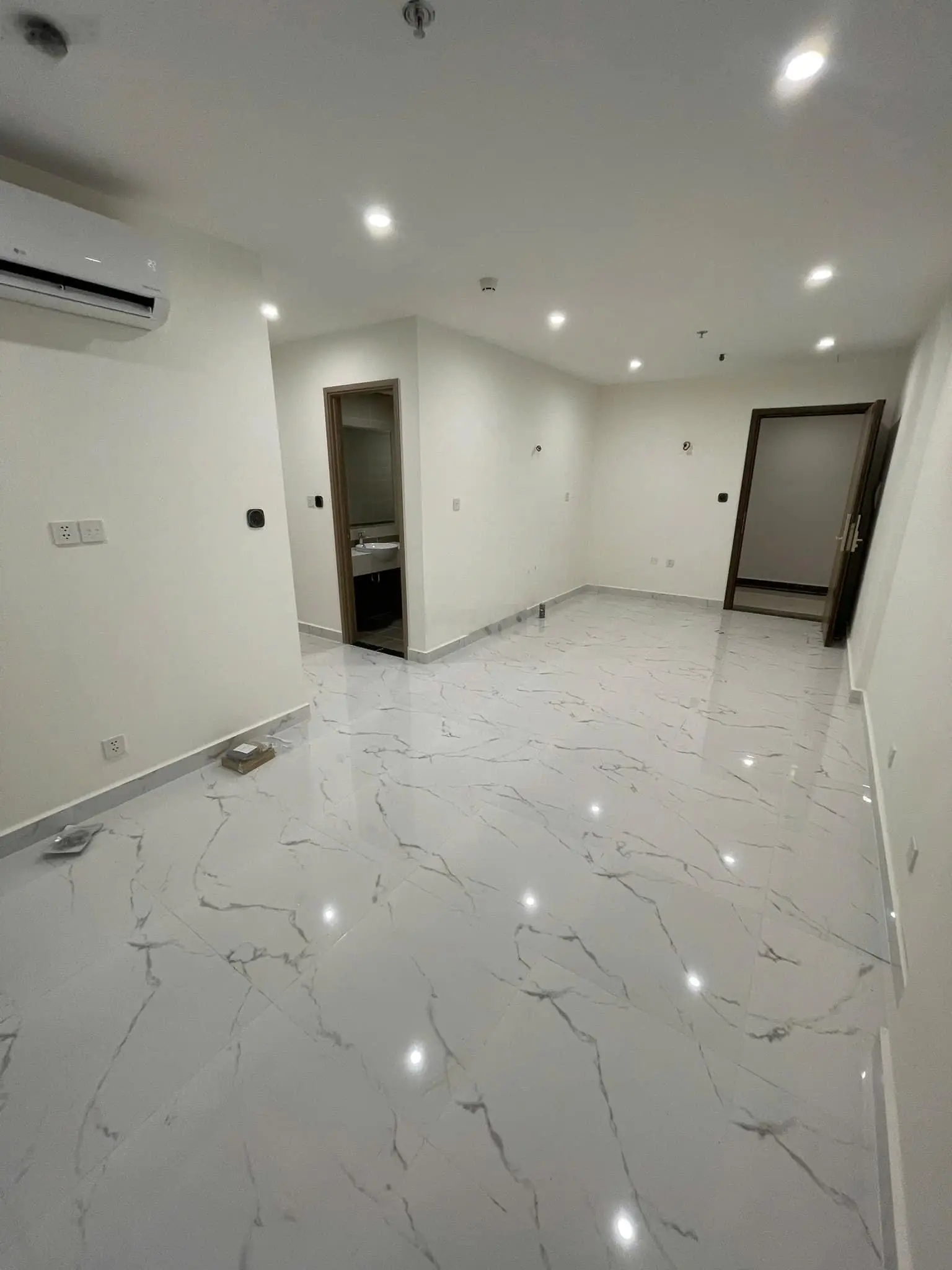 Chấn động Beverly Solari 2tỷ980 hàng mới Vinhomes Grand Park. Phân khu Thè Tropical