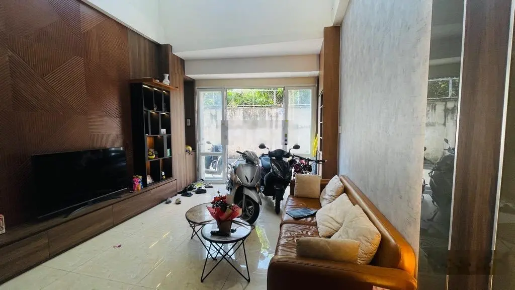 Bán nhà 5 tầng, 4 x 14 khu bên sông, hiệp bình chánh, thủ đức, nhỉnh 9 tỷ.