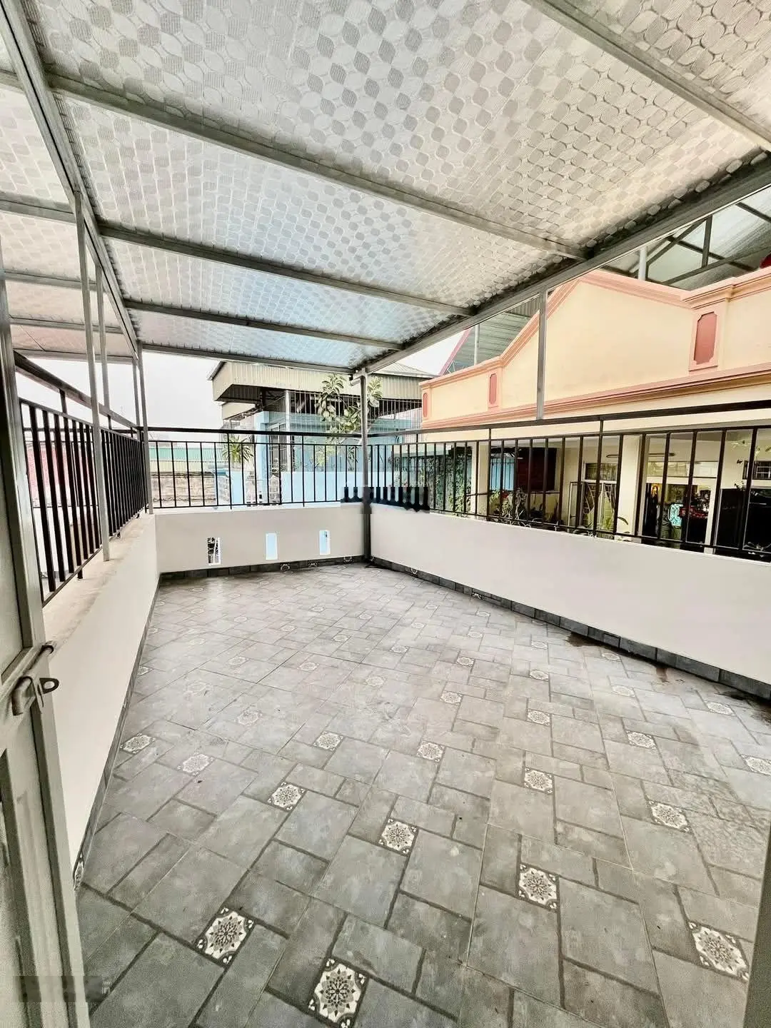 Bán nhà phố Nguyễn An Ninh, phân lô 49m2 * 5 tầng * 6PN * 8,6 tỷ. Ba gác đỗ cửa, 2 thoáng, gần phố