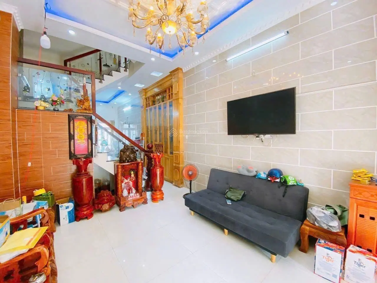 Bình Tân Hẻm 413 Lê Văn Quới nhà hẻm 2 mặt tiền trước sau 4 lầu xe hơi tới cửa giá 6,2 tỷ TL mạnh