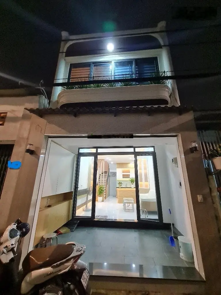 Bán nhà chính chủ tại hẻm 146 Vũ Tùng P2 Bình Thạnh - DT: 44m2 - Giá 2 Tỷ 390. Sổ riêng, HĐT 13tr/t