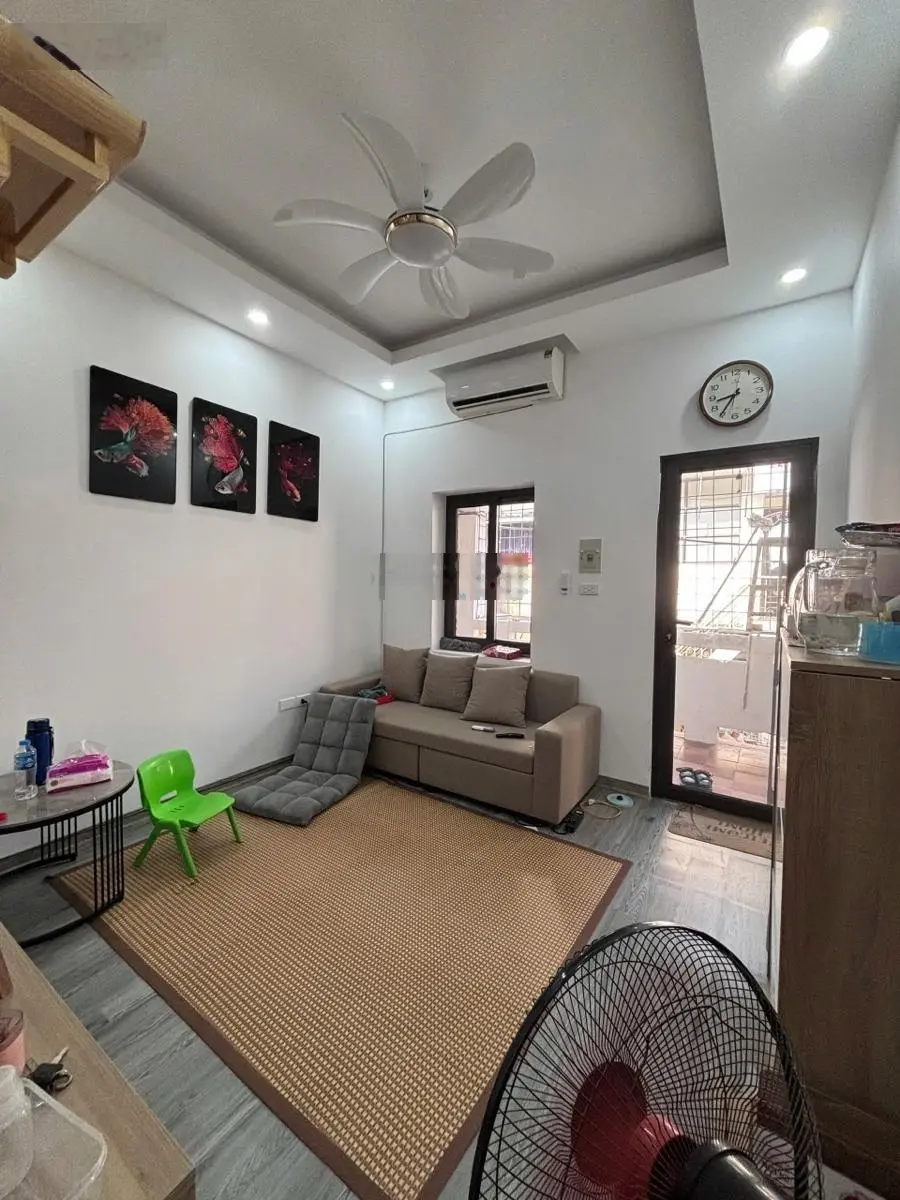 BÁN NHÀ TẬP THỂ ĐƯỜNG LÁNG - ĐỐNG ĐA - 20M RA PHỐ - TẶNG FULL NỘI THẤT - 55M - 2 NGỦ - 1VS - 3TỶ