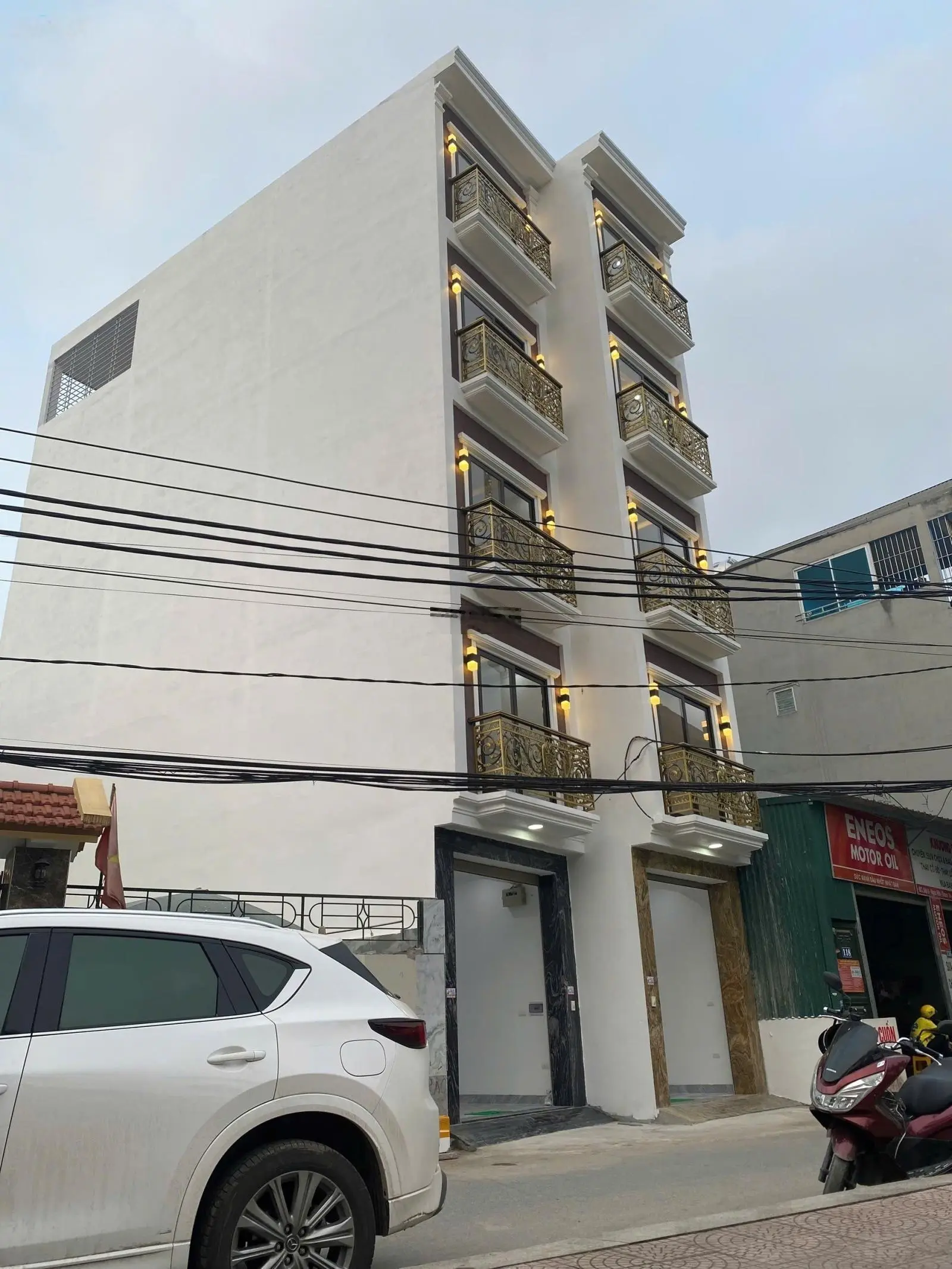 Nhà 5 tầng mặt đường kinh doanh thang máy Ngọc Hồi - Thanh Trì - ĐT: 0978733569