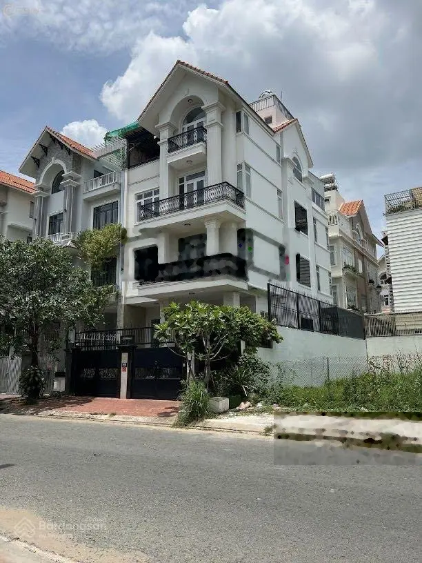 Thanh lý đất ngay khu dân cư Phú Mỹ. Q7. Cách cầu Phú Mỹ chỉ 300m. Chỉ 5tỷ890 đã sở hữu ngay lô đất