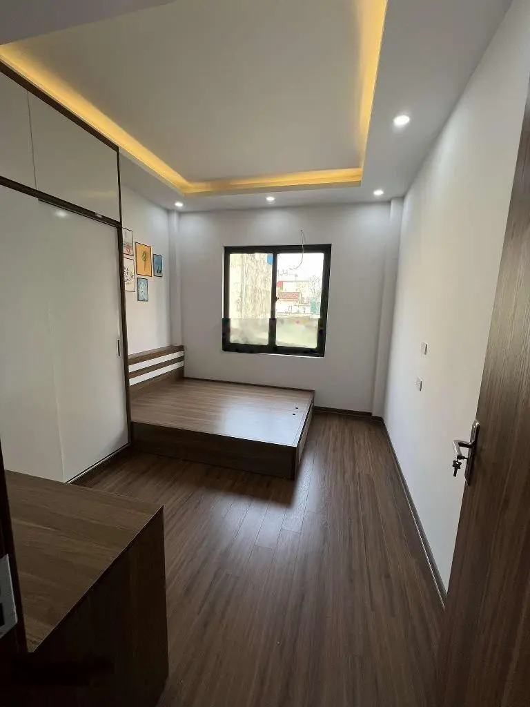 Bán nhà Thanh Văn 40m2- 3 tầng - 2.2tỷ