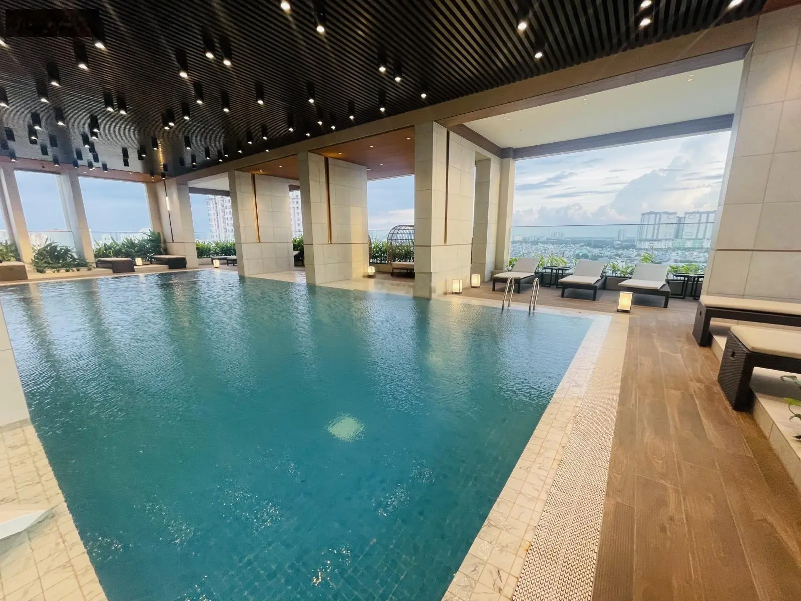Bán căn hộ 3 phòng ngủ 135m2 khan hiếm - giá tốt - nhiều tiện ích tại đường trần hưng đạo