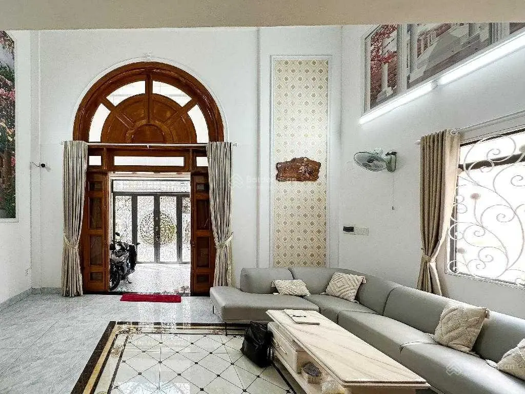 BÁN CĂN BIỆT THỰ 5 TẦNG - 100M2 - MT ĐƯỜNG TRẢI NHỰA 10M - KHU SẦM UẤT DÂN TRÍ - CHỈ NHỈNH 14 TỶ