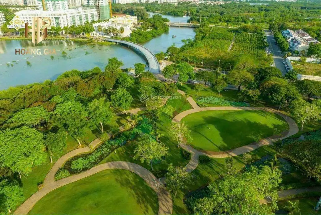 Bán Biệt Thự góc khu Cảnh đồi, Phú Mỹ Hưng - VỊ trí siêu mẫu - 180m2 - giá 72ty