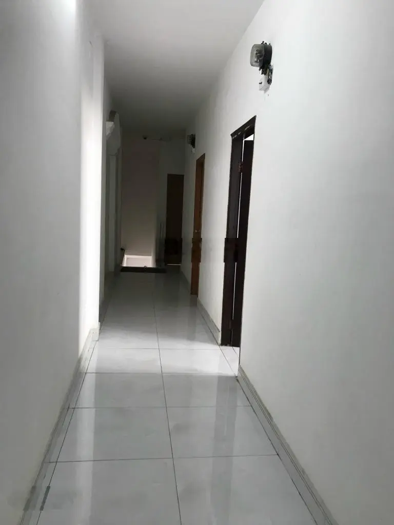 Nhà 4 tầng mặt tiền Lê Văn Chí - 151M2 NGANG KHỦNG 7.6M - Thu nhập hơn 50tr/ tháng.