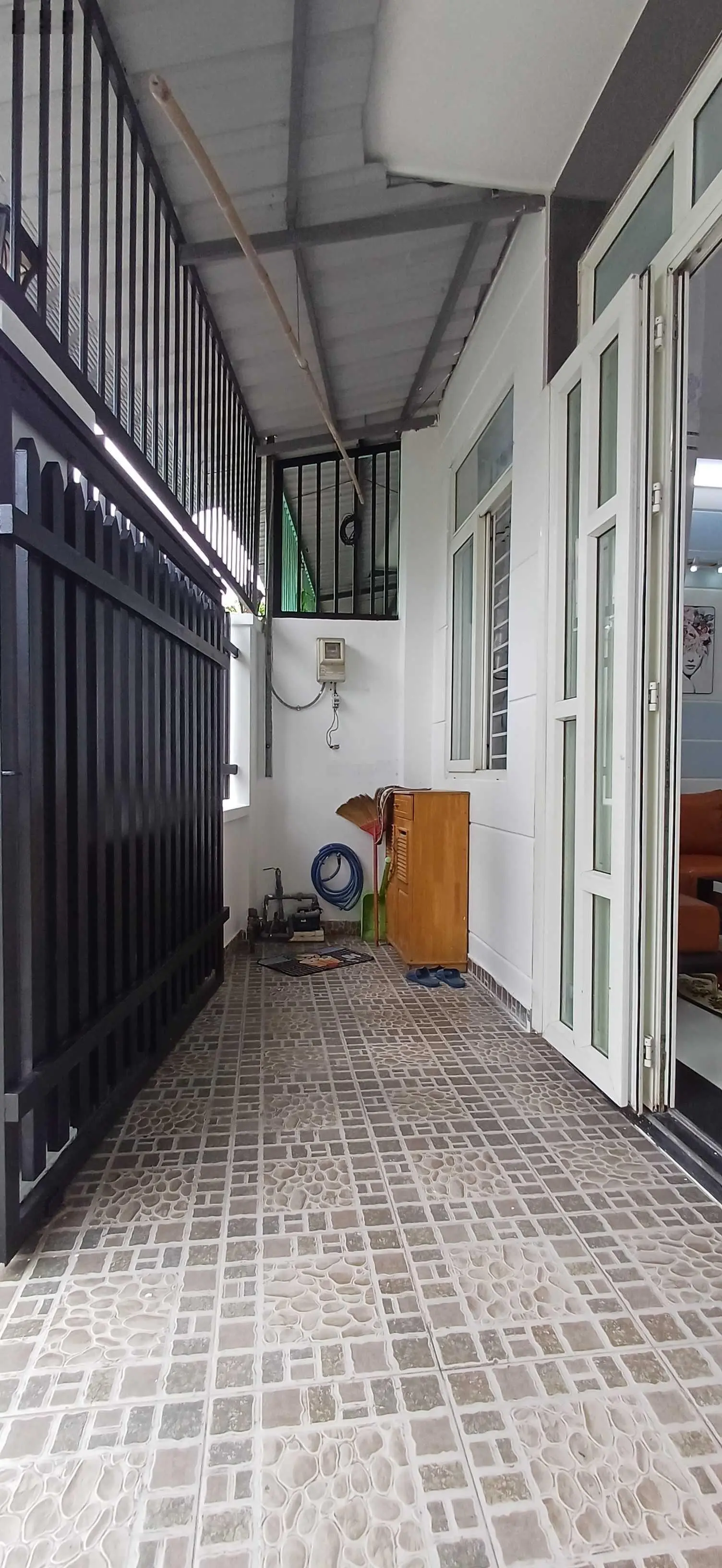 3.95 tỷ- Nhà 1trệt 1lầu- 5.26m* 12m- tx38- phường thạnh xuân- Q12 ( ngã tư ga- 2km)