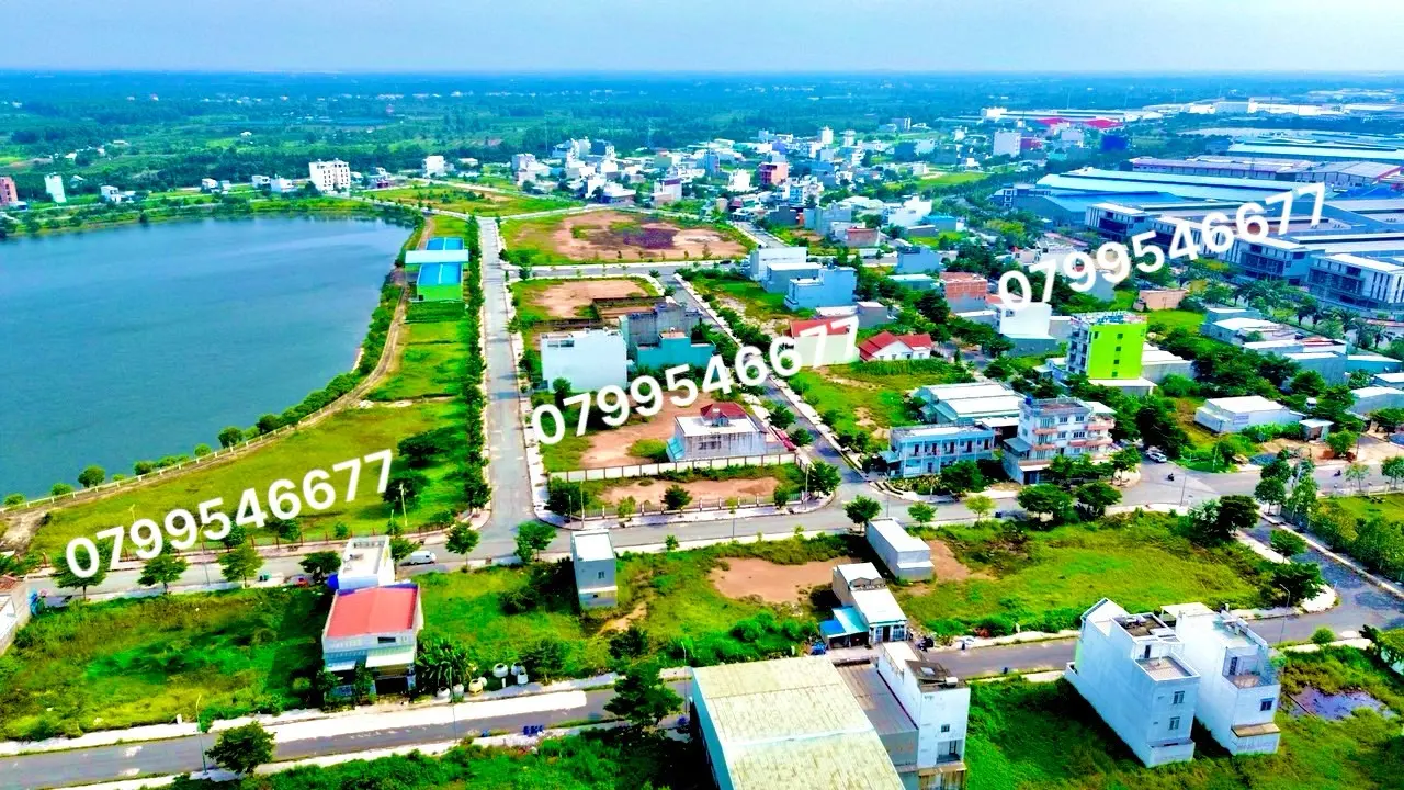 Bán gấp nên 6x17,5m view hồ kdc Tân Đô giá chủ bán 2tỷ4 sổ hồng riêng