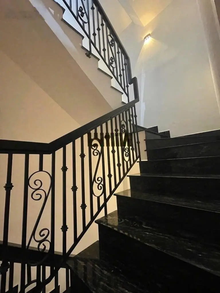 Siêu phẩm bình tân nhà mới đẹp ở liền 4 tầng 5pn - gara xe - sân thượng, hẻm nhựa 8m thông