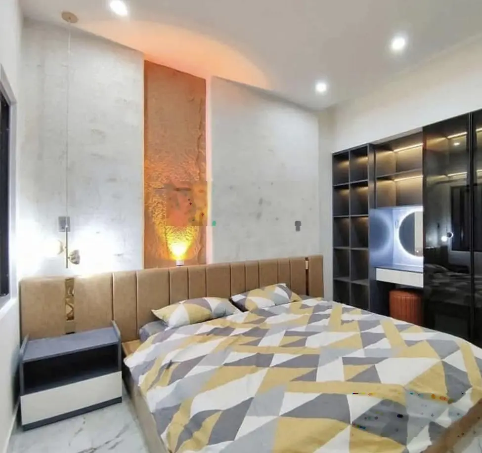 Bán gấp nhà tại Hoa Lan, p2, Phú Nhuận. Giá 2,32 tỷ,DT 48,72m2,SHR, pháp lí chuẩn