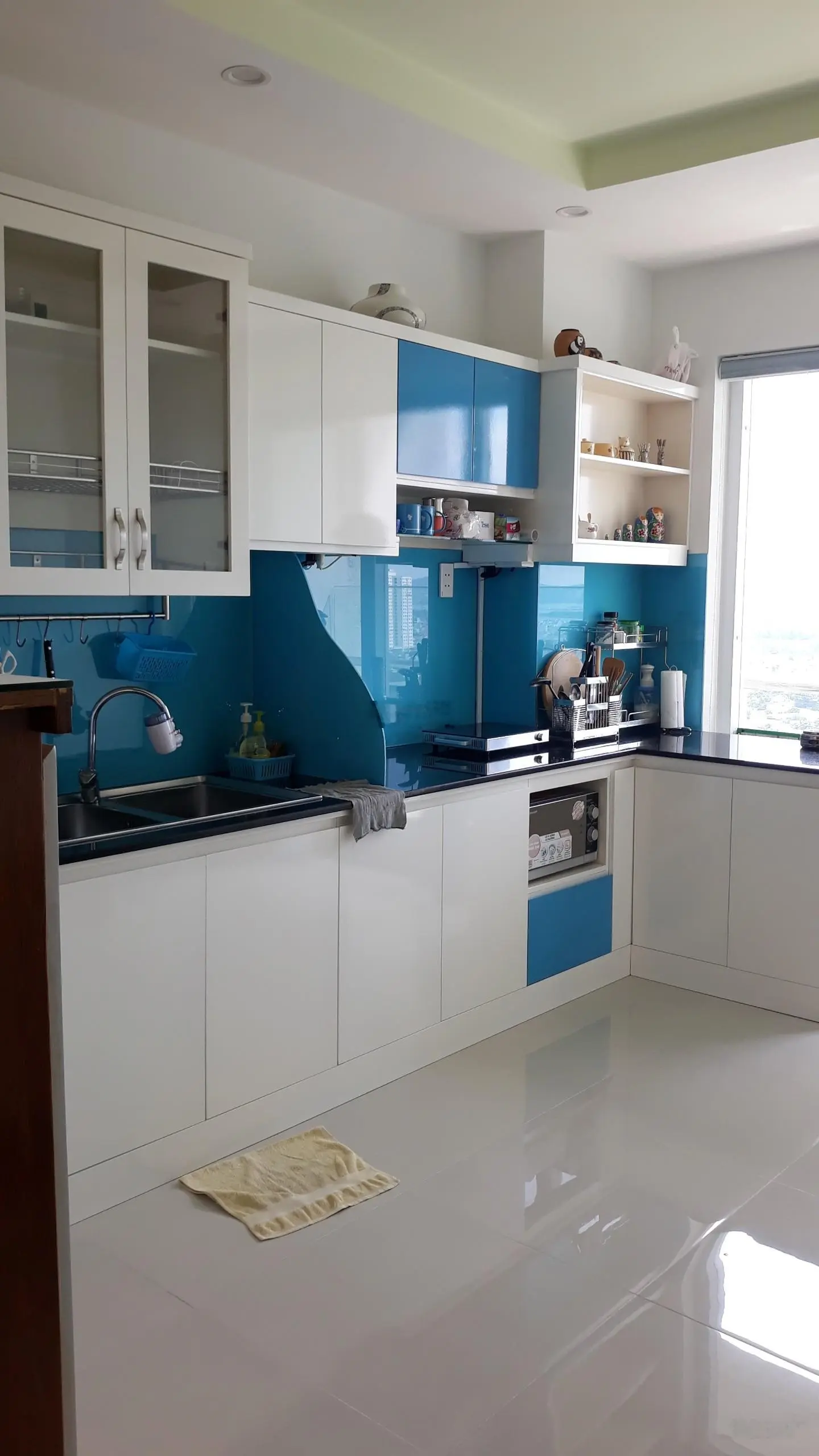 Cần bán nhanh căn hộ Dic Phoenix 71m2 tầng trung view hồ đẹp mộng mơ. Xin LH: 0909 271 ***