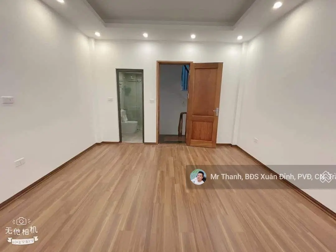 HÀNG HIẾM TẠI Đường Cổ Nhuế, Bán NHÀ 5 Tầng, 31m2 chỉ 5,85 tỷ VND