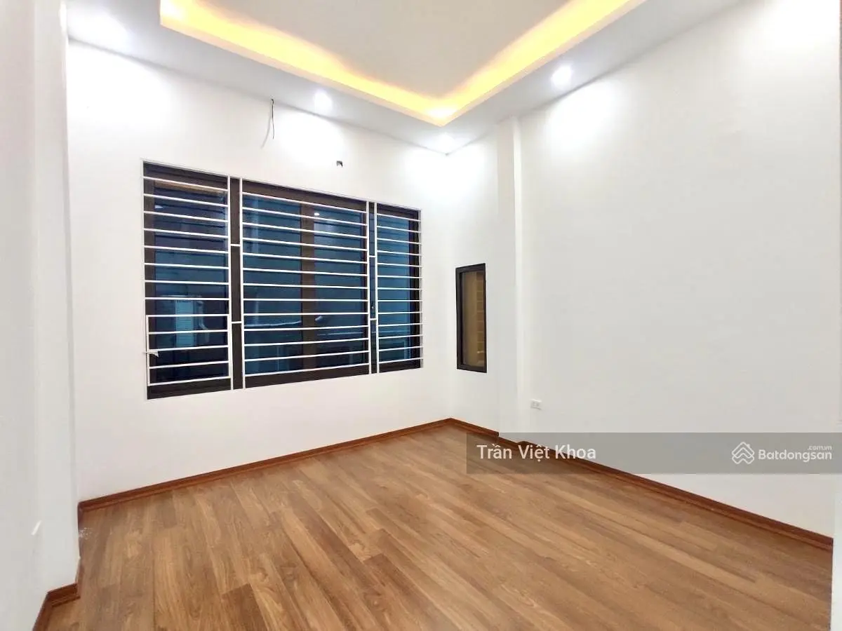 Bán nhà đẹp phân lô ô tô đỗ cửa - Cao Thắng, Yết Kiêu, Hà Đông - Giá 4.9 tỷ