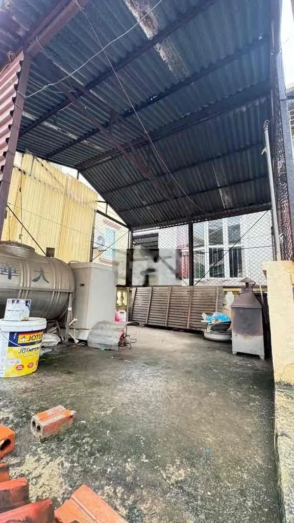 Bán nhà Cát linh Dt 25 m2 3 tầng mt 3,1 m giá 3,65 tỷ