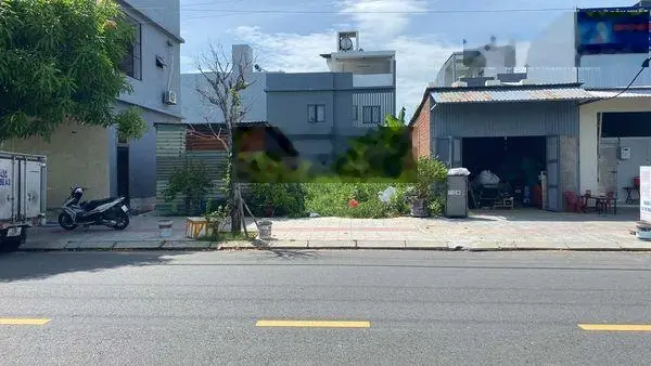 Bán đất đường 10m5 ( mai chí thọ ) - hoà xuân ,cẩm lệ .