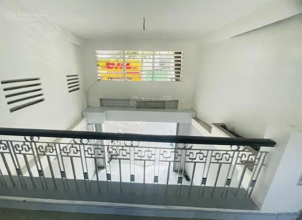 Mặt tiền Nguyễn Thái Bình 34m - 3t - 4.1 x 9 -9.05 tỷ Phường 12 Tân Bình .Dòng tiền 20tr / thang