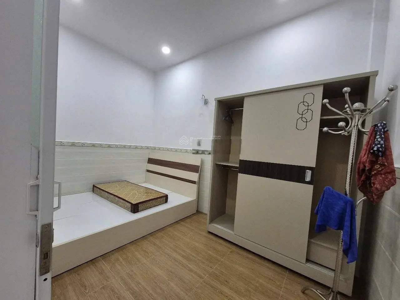 Bán Nhà Riêng 60m2, 4,1 tỷ tại Lê Văn Miến, Vĩnh Hòa, Nha Trang, giá tốt, chính chủ
