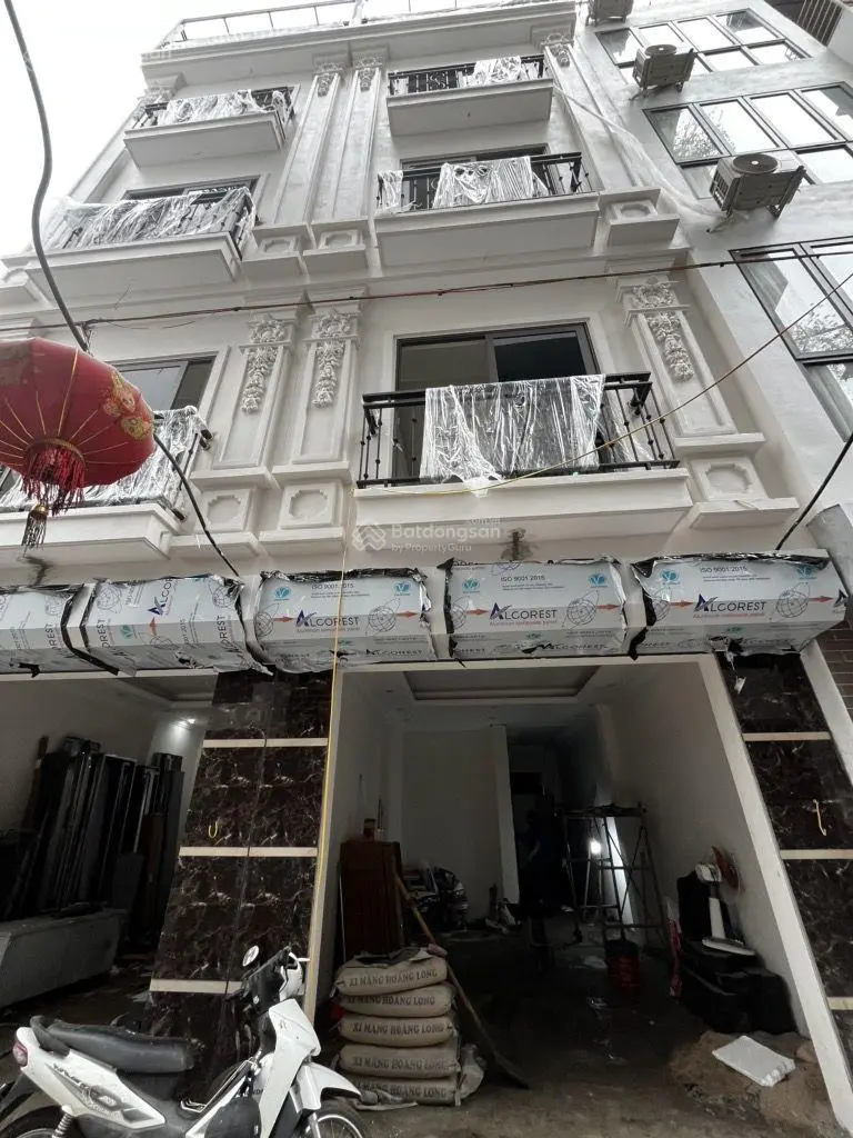 Bán nhà Ngô Thì Sỹ 36m2, 5 tầng mặt tiền 3.7m, 10.5 tỷ