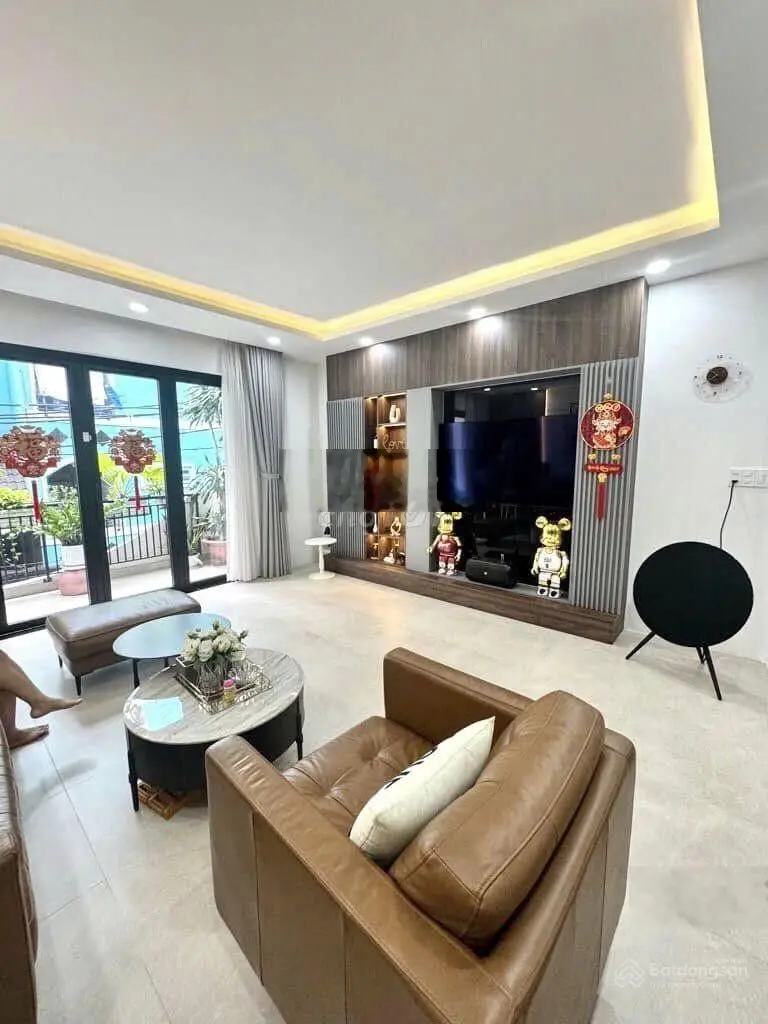 Cuối năm bán nhà Huỳnh Khương Ninh - Đa Kao - Q1, 64,8m2 cho thuê 25 triệu gần CV Lê Văn Tám