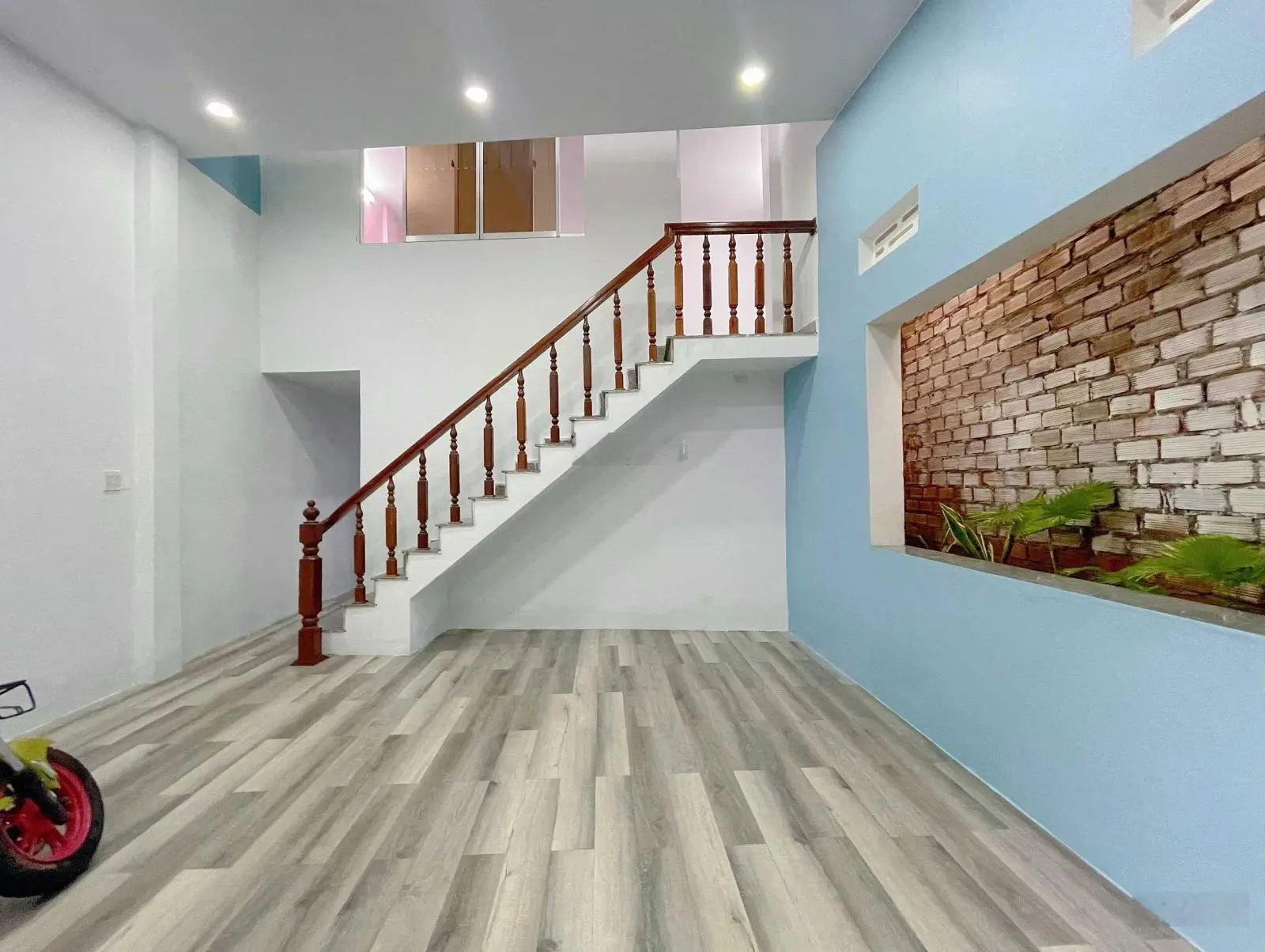 Bán nhà MẶT TIỀN đường Vũ Lăng (A3) KĐT VCN Phước Hải Nha Trang giá chỉ 3,95 tỷ